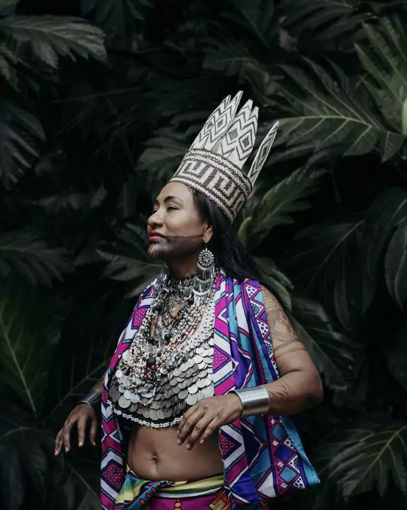Woman in Traditional Clothing with Crown
