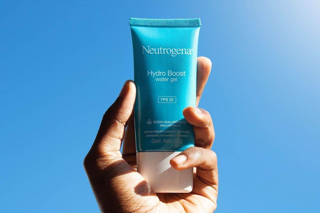 Photo Sunscreen lotion